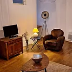 Self Contained Apartman
