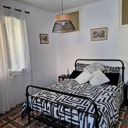 Self Contained Appartement Perpignan
