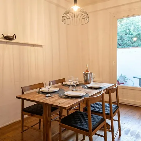 1-bed Apartment, Courtyard, Perpignan