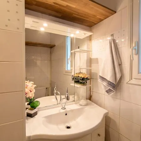 1-bed Apartment, Courtyard, Perpignan