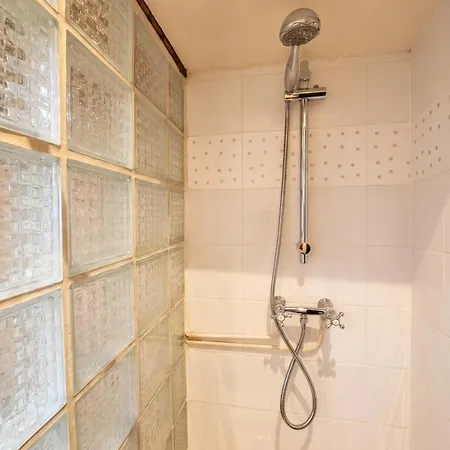 1-bed Apartment, Courtyard, Perpignan